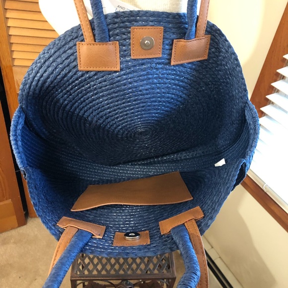 NWT straw packable round circle shoulder bag - Picture 6 of 8